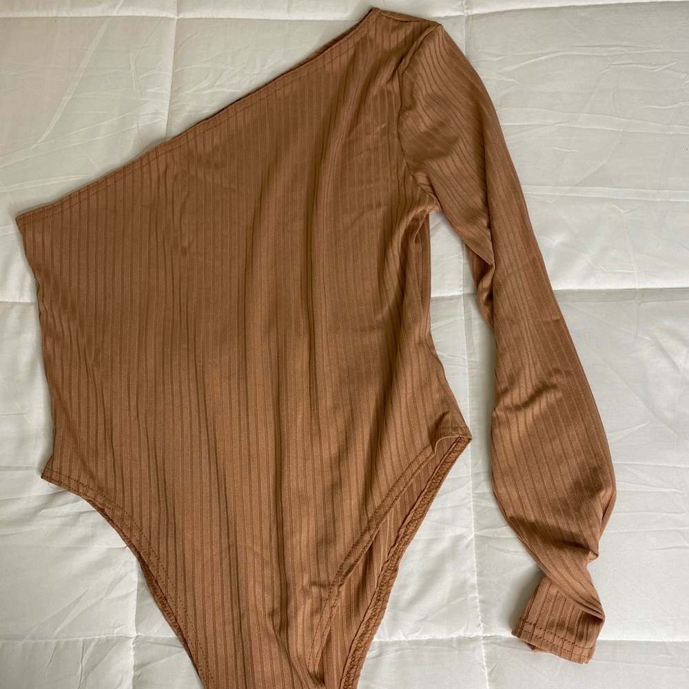 One sleeve bodysuit